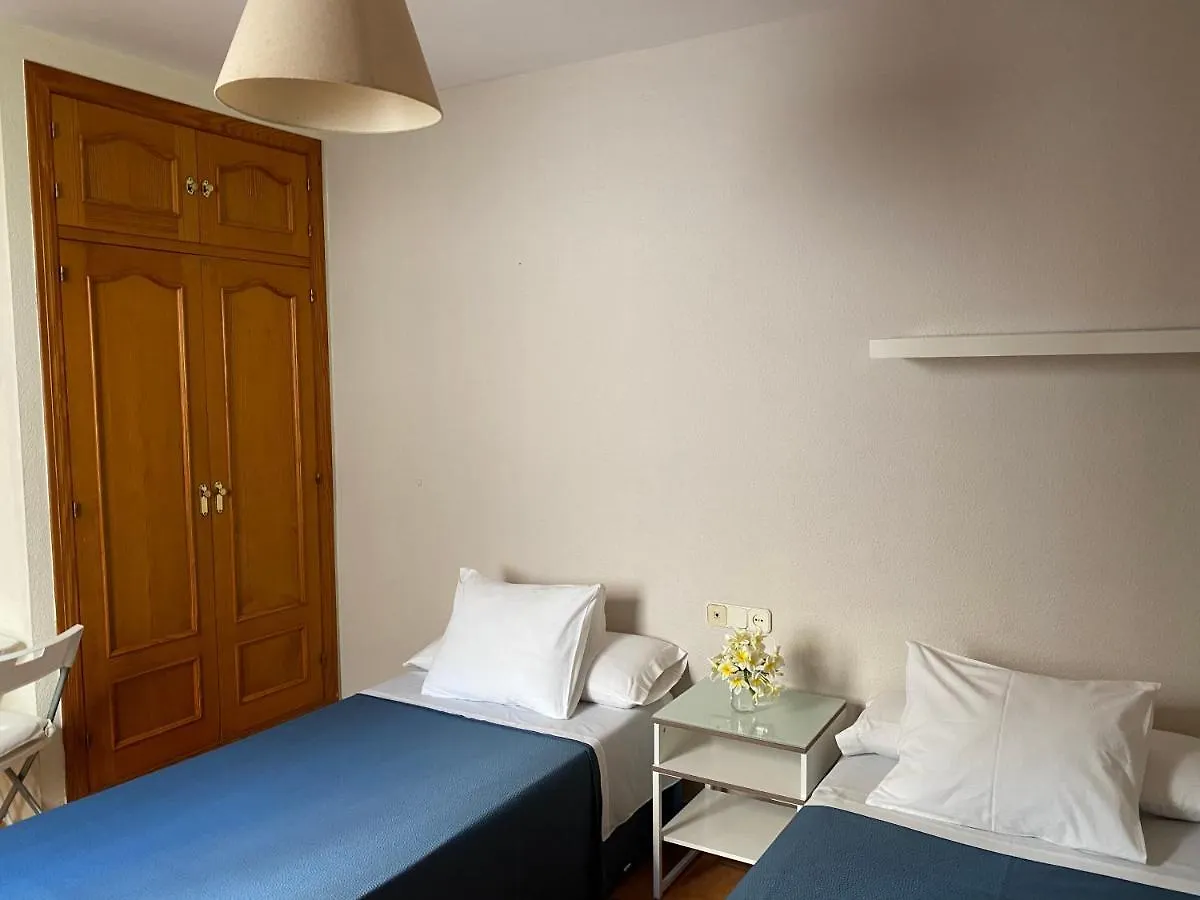** Pensión Hostal Moscatel Málaga España
