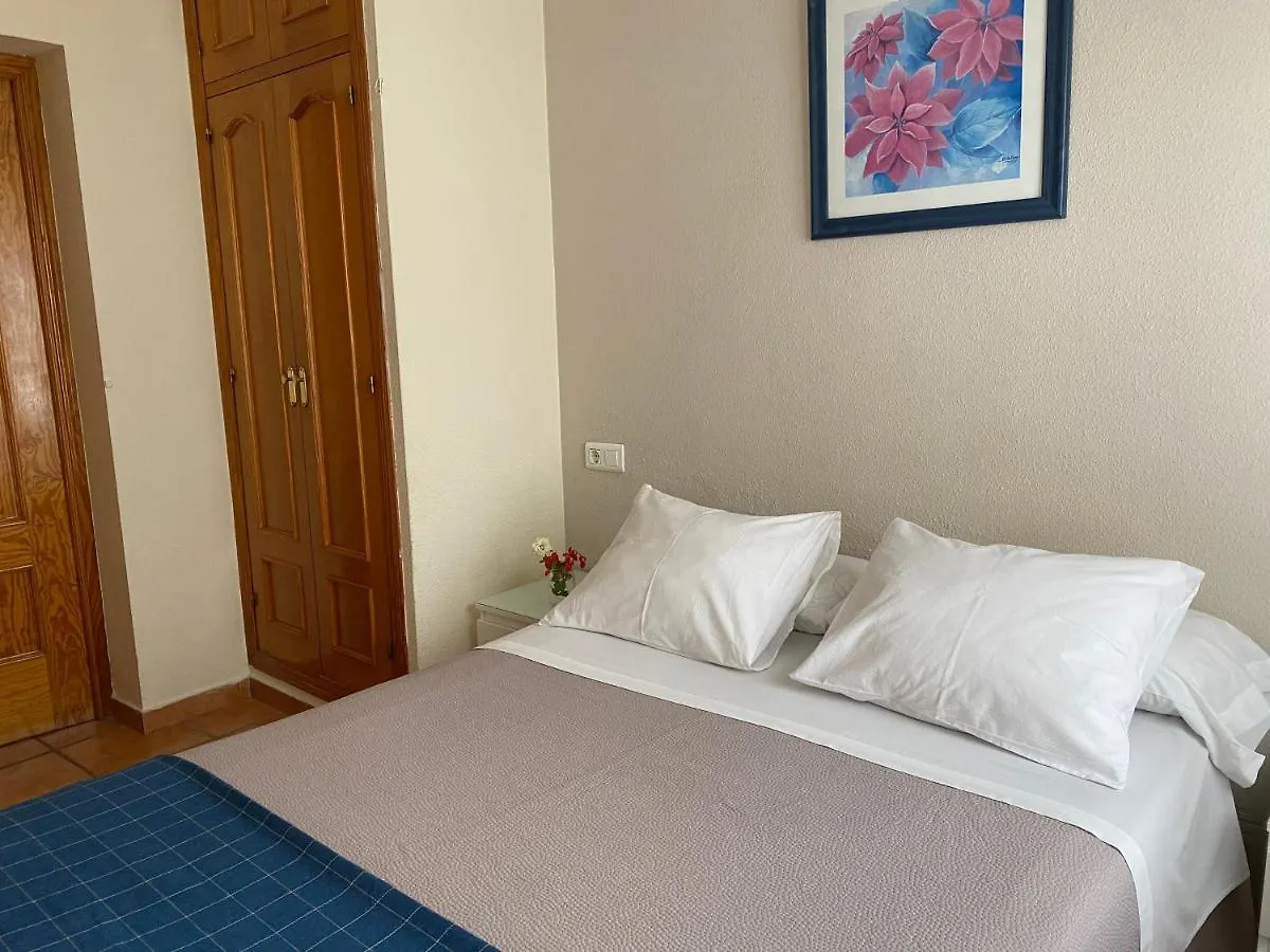 Hostal Moscatel Malaga Guest house